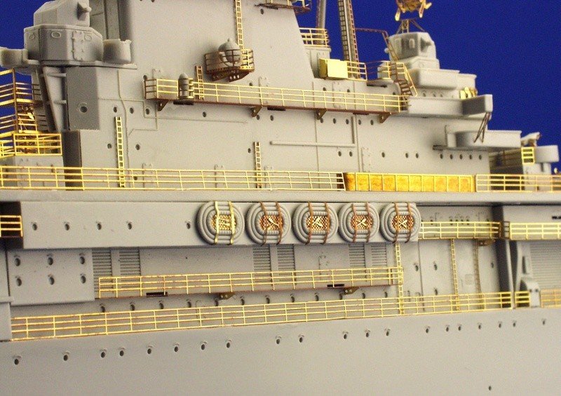 Eduard 53005 US Aircraft Carrier Hornet 1/350 Trumpeter – immagine 9