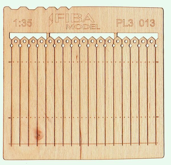 Model scene PL3-013 Wooden fence type 13 Drewniany płot 1/35