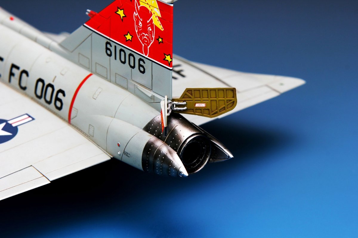 Meng Model DS-003 F-102A (CASE X) 1/72 – image 4
