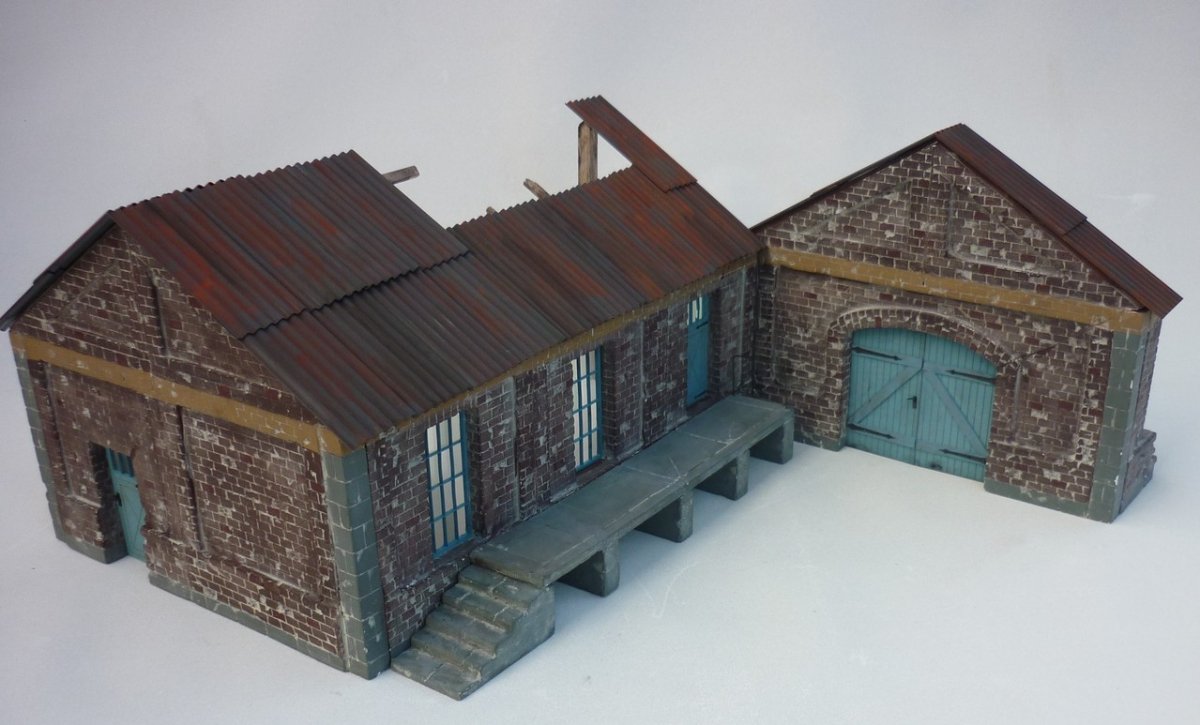 RT-Diorama 35211 Freight Shed (Modular System) 1/35 – image 5