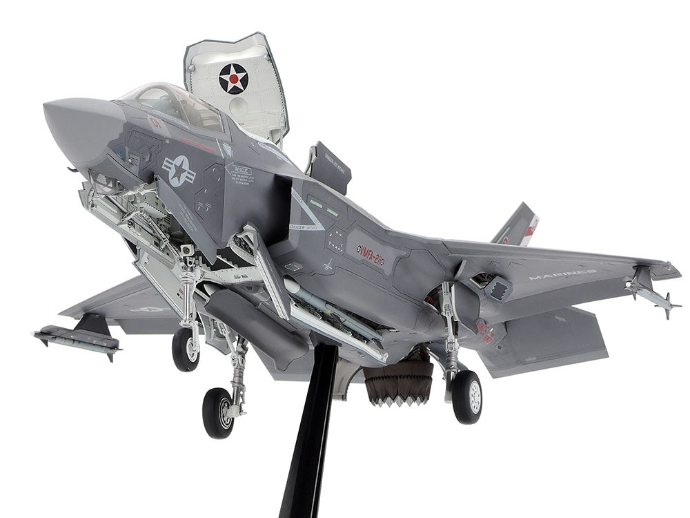 Tamiya 61125 Lockheed Martin F-35B Lightning II 1/48 – immagine 3