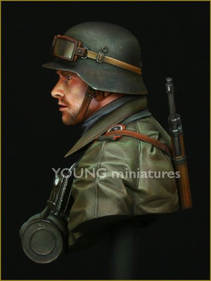 Young Miniatures YM1819 Feldgendarmerie allemande Seconde Guerre mondiale 1/10 – image 9