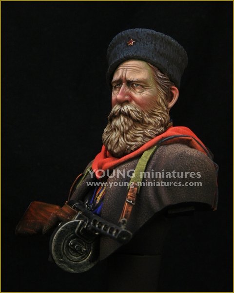Young Miniatures YM1858 RUSSIAN COSSACK WWII 1/10 – image 3