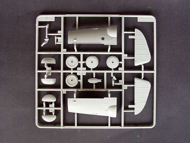 Trumpeter 02408 Messerschmitt Bf109 G-6 late version 1/24 – zdjęcie 9