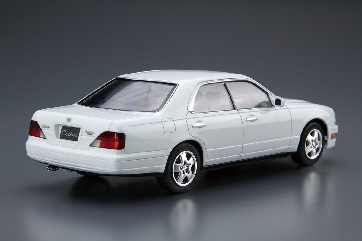 Aoshima 05666 Nissan Y33 Cedric/Gloria Gran Turismo ultima &amp;#39;95 1/24 – zdjęcie 3
