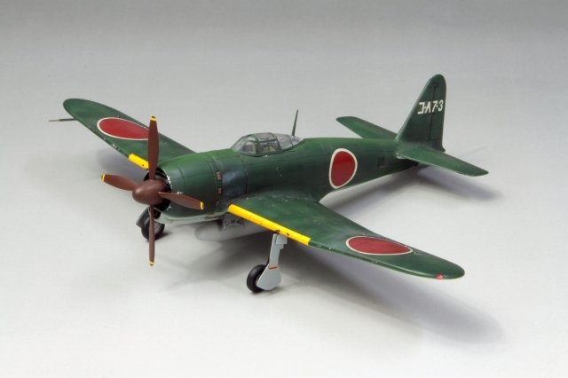 Fine Molds FP35 IJN Planned Interceptor Mitsubishi A7M2 &amp;#39;Reppu&amp;#39; Sam 1/72 – immagine 4