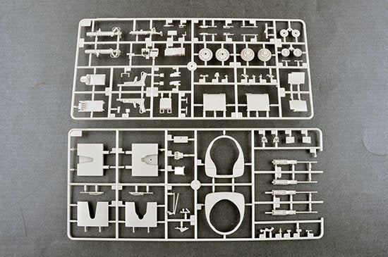 Trumpeter 02246 F-100F Super Sabre 1/32 – immagine 5