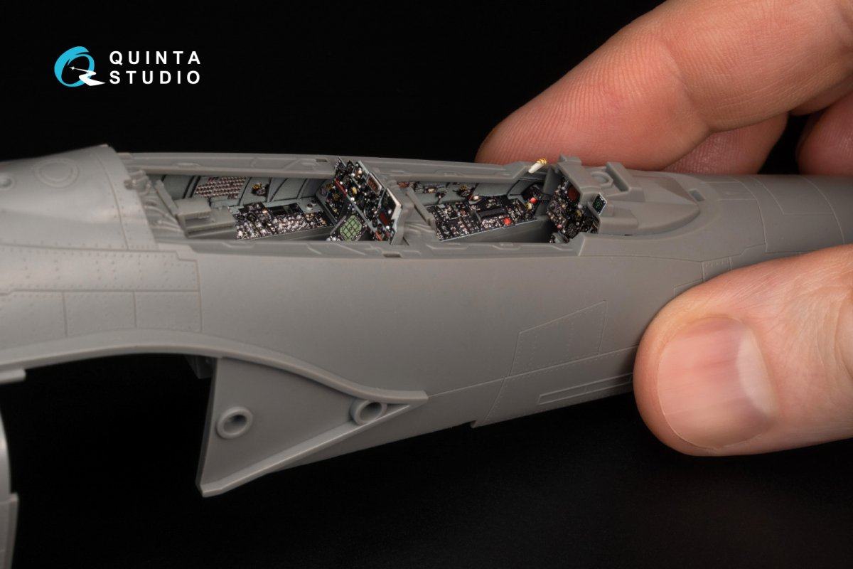 Quinta Studio QD48371 F-4E with DMAS 3D-Printed &amp;amp; colored Interior on decal paper (Meng) 1/48 – image 13