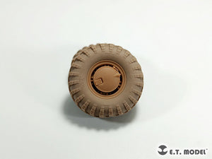 ET Model P35-128 Roues affaissées pour le kit Trumpeter 1/35 du BTR-70 APC russe  – image 3