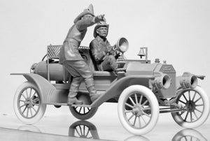 ICM 24017 Model T 1914 Fire Truck with Crew 1/24 – immagine 10