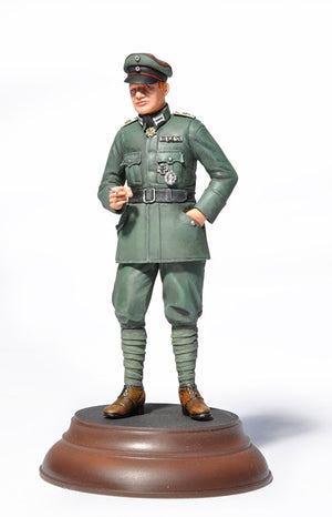 MiniArt 16030 ERNST UDET. WW I FLYING ACE 1/16 – immagine 2