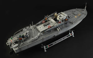 Italeri 5626 M.A.S. 563/568 with crew 1/35 – immagine 4