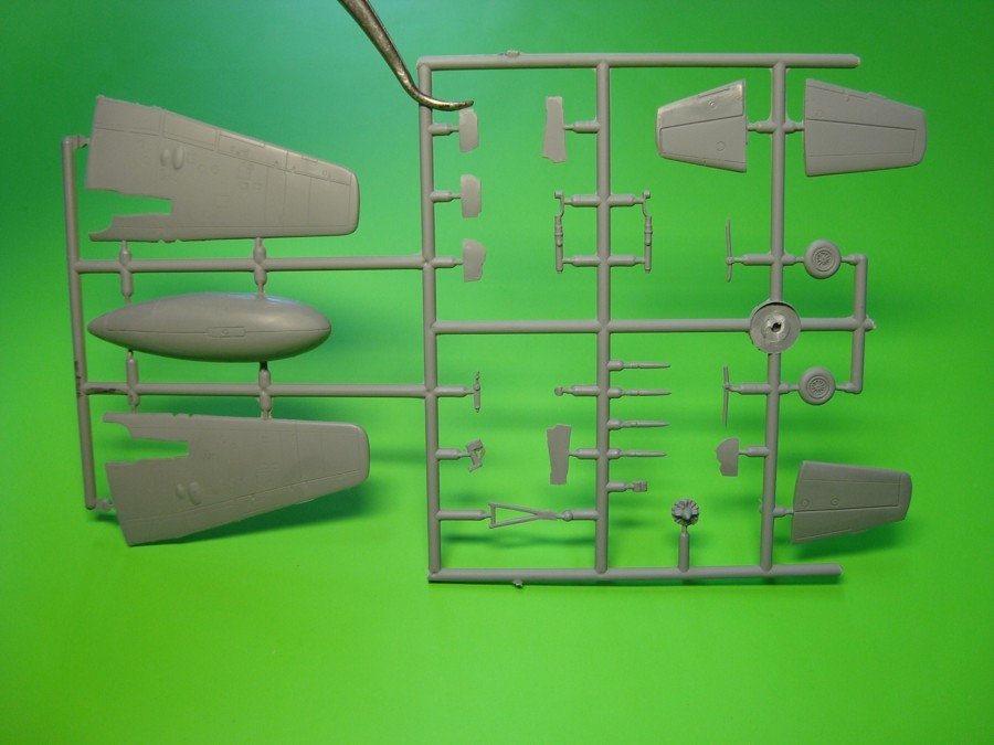 AZ Model AZ7327 Attacker Prototype 1/72 – immagine 6