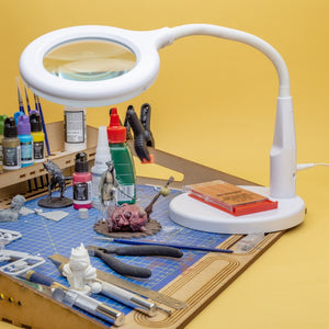 Lightcraft LC8080USB-EU Compact LED Desk Magnifier Lamp / Kompaktowa Biurkowa Lampka Powiększająca LED – immagine 2