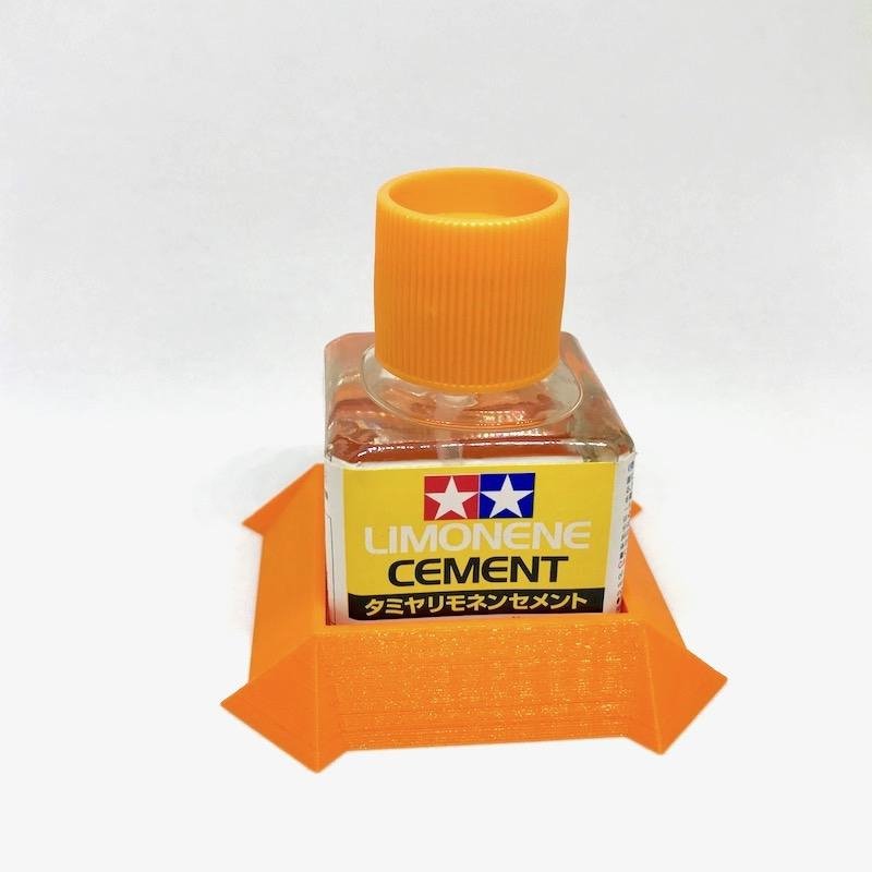 Ultimate Modelling UMP072 Ultimate Glue Bottle Holder (for Tamiya) Orange – immagine 2