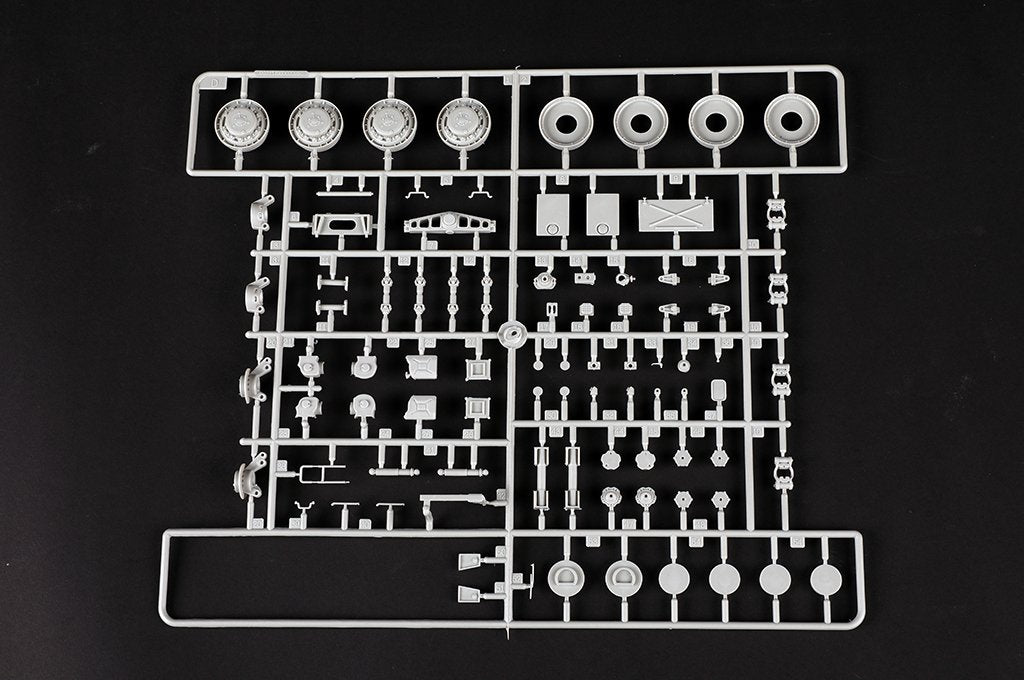 Trumpeter 01090 KZKT-74282 Heavy Tractor 1/35 – image 12