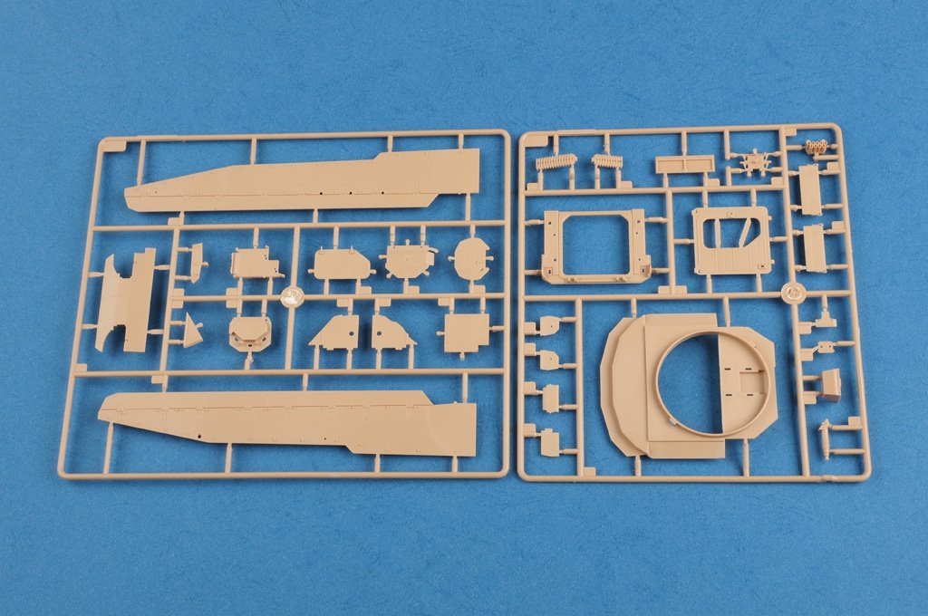 Hobby Boss 83823 Swidish CV9035 IFV 1/35 – imagen 9