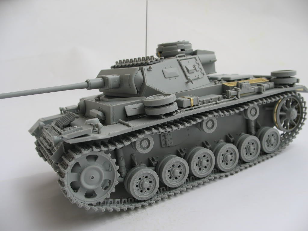 Dragon 6394 Pz.Kpfw.III Ausf.J 1/35 – immagine 4