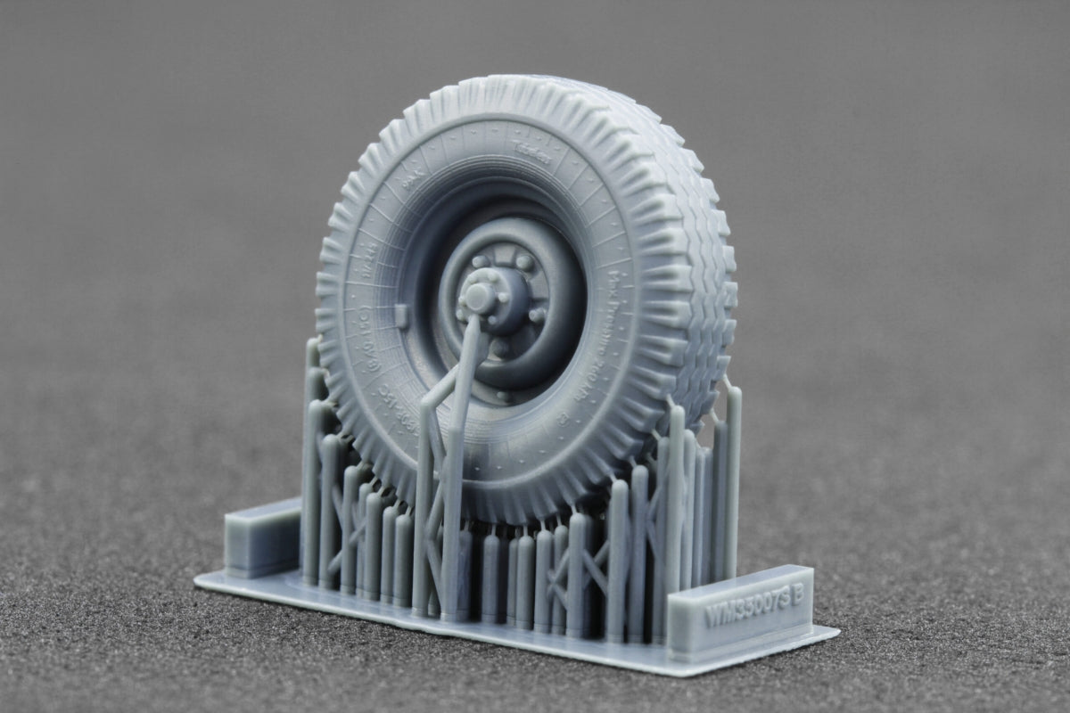 ScaleX WM 35007S UAZ 469 Sagged wheel set (for Trumpeter) 1/35