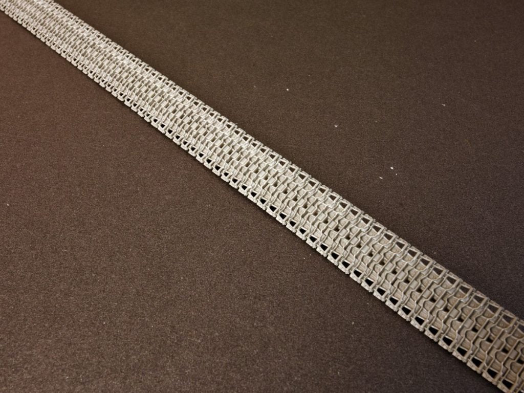 MiniArt 37048 T-54,T-55,T-62 OMSh INDIVIDUAL TRACK LINKS SET. LATE TYPE 1/35 – immagine 3