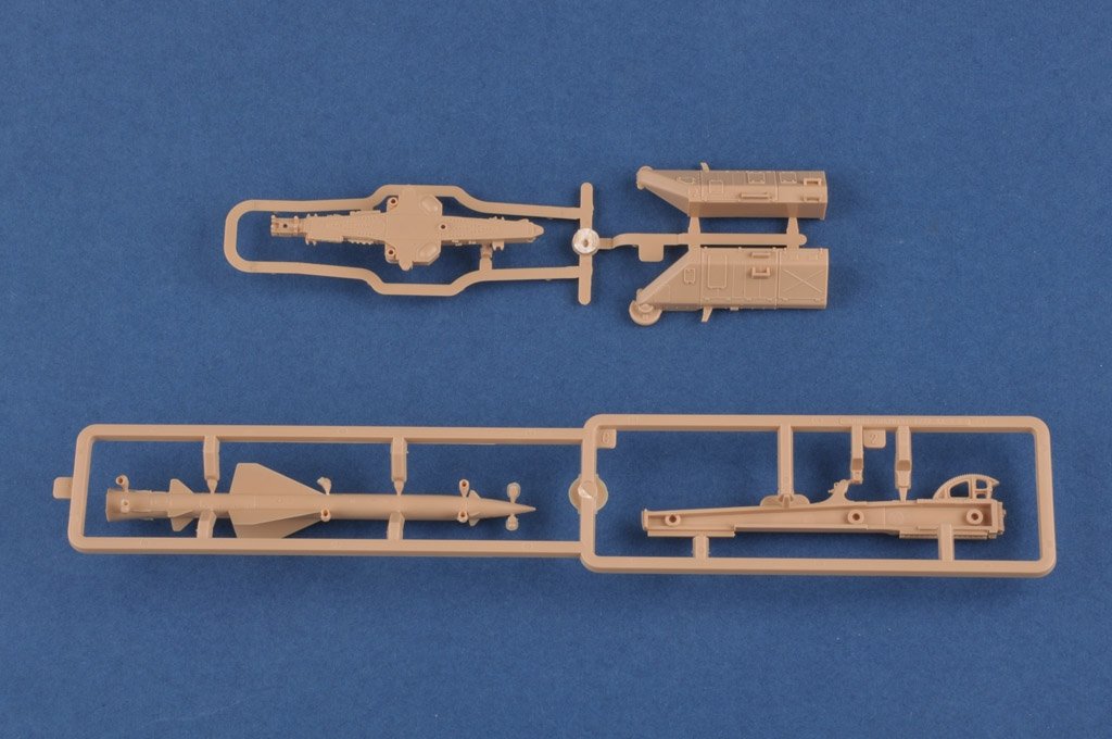Hobby Boss 82933 Sam-2 Missile with Launcher Cabin 1/72 – immagine 4