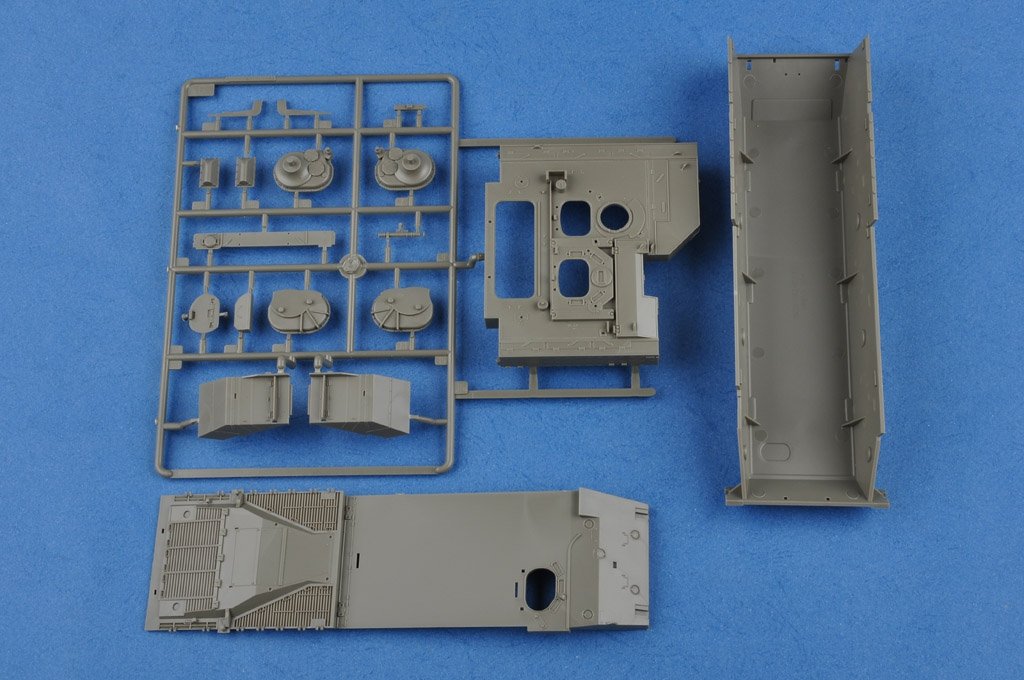 Hobby Boss 83868 IDF APC PUMA – image 6