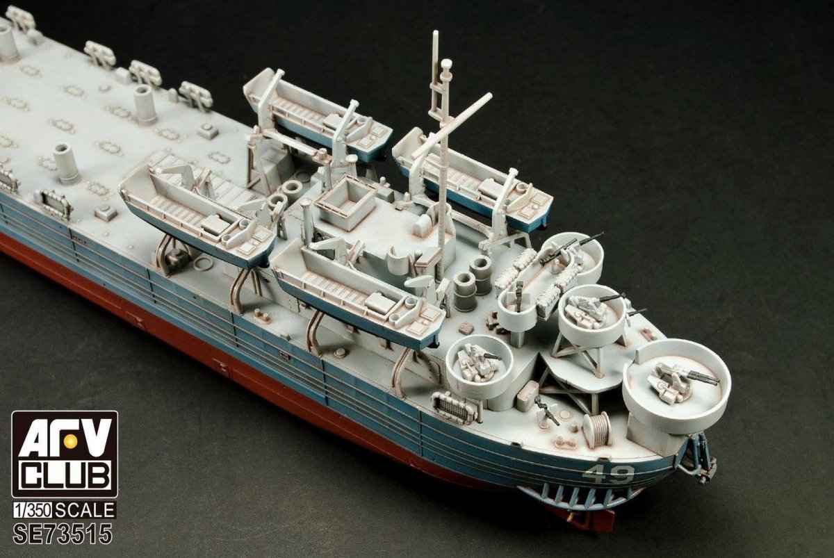 AFV Club SE73515 US NAVY TYPE 2 LSTs LST-1 CLASS 1/350 – immagine 5