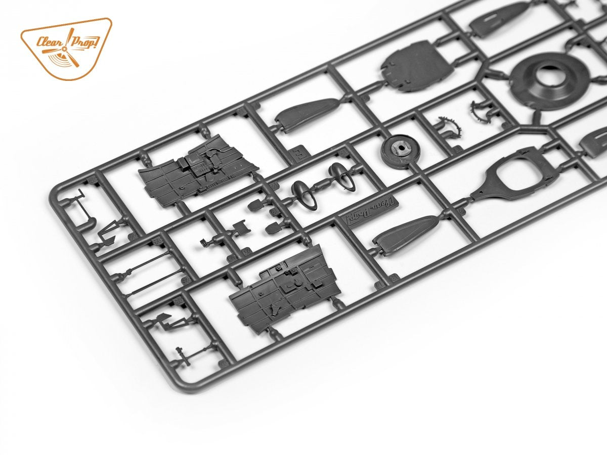 Hélice transparente ! Kit avancé CP4804 H-75N Hawk 1/48 – image 13