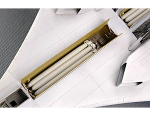 Trumpeter 01620 Tu-160 BLACKJACK 1/72 – image 7