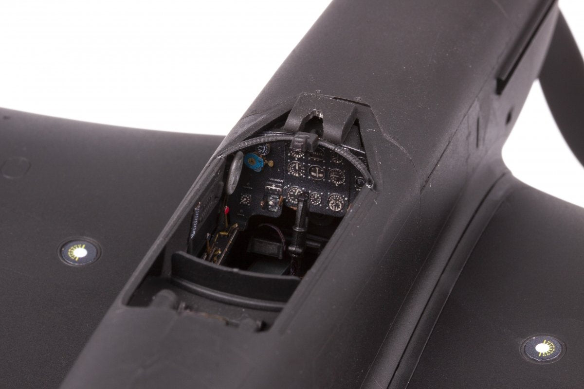 Eduard BIG33144 Yak-9T ICM 1/32 – immagine 11