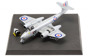 Airfix 09184 Gloster Meteor F8 Korean War 1/48 – Bild 2