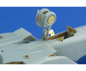 Eduard 48797 MiG-25PD/ PDS Foxbat exterior KITTY HAWK 1/48 – Bild 15