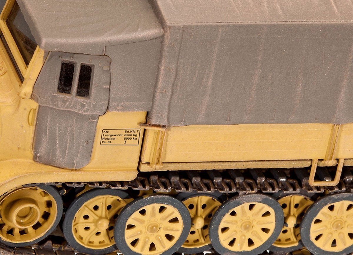 Revell 03263 Sd.Kfz. 7 (Late Production) 1/72 – Bild 3