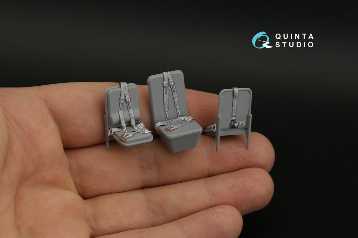 Quinta Studio QD35100 CH-54A 3D-Printed &amp;amp; coloured Interior on decal paper (ICM) 1/35 – Bild 4