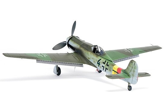 Zoukei-Mura SWS3211 Focke-Wulf Ta 152 H-0 1/32 – immagine 2
