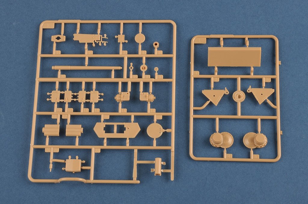 Hobby Boss 80151 German Type III/IV Hybrid Chassis Tank Small Turret 1/35 – immagine 7