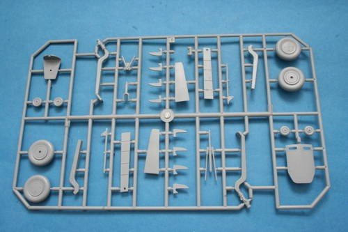 Specjal Hobby 32004 239 Buffalo Taivaan Helmi over Finland 1/32 – imagen 5