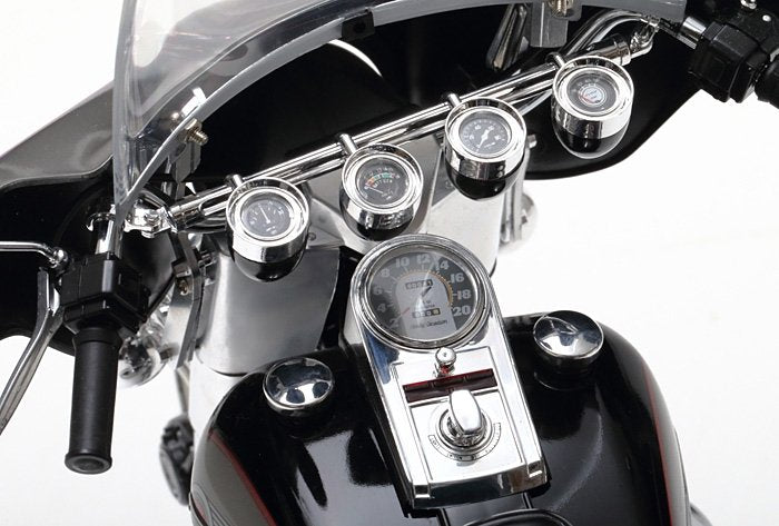 Tamiya 16037 Harley Davidson FLH Classic - Noir (1/6) – image 2