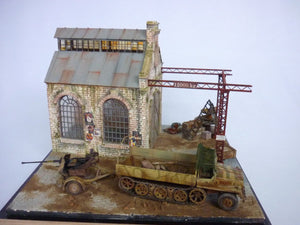 RT-Diorama 35292 Diorama-Base: &amp;quot;Railroad Shed&amp;quot; 1/35 – immagine 10