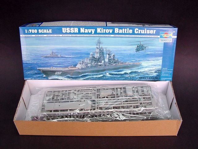 Trumpeter 05707 Croiseur de bataille Kirov URSS 1/700 – image 4