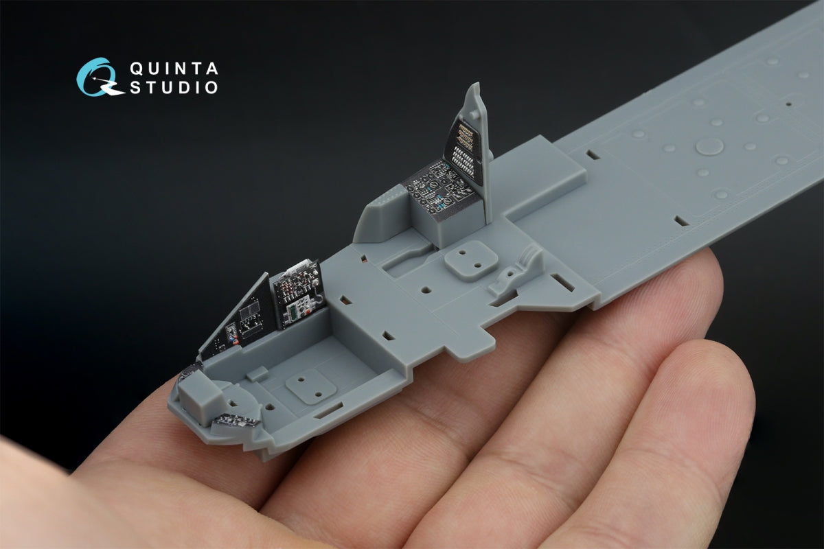 Quinta Studio QDS-48629 Mi-35 3D-Printed &amp; coloured Interior on decal paper (Trumpeter) (Small version) 1/48
