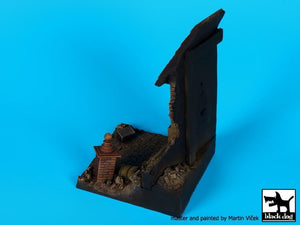 Black Dog D35066 Ruined house base 1/35 – imagen 2