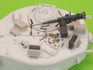 Maquette Master GM-35-063 Browning M2HB calibre .50 (12,7 mm) - mitrailleuse montée sur char - Seconde Guerre mondiale (berceau M23 ancien avec râtelier à munitions ancien) 1/35 – image 11