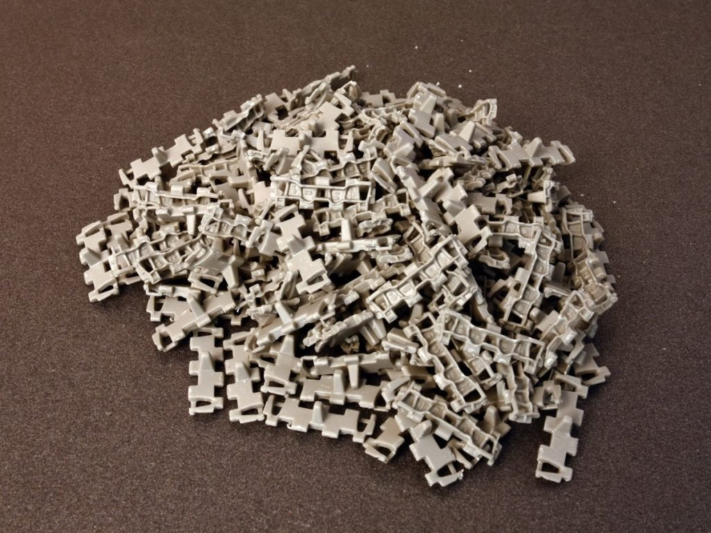 MiniArt 37048 T-54,T-55,T-62 OMSh INDIVIDUAL TRACK LINKS SET. LATE TYPE 1/35 – immagine 4