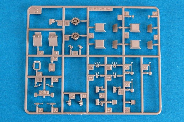 Trumpeter 07221 UK AS-90 SPG (1/72) – image 4