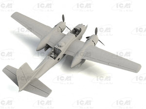 ICM 48288 A-26C-15 Invader avec pilotes et personnel au sol 1/48 – image 3