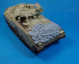 Panzer Art RE35-242 Sand armor for M2 “Bradley” 1/35 – image 2