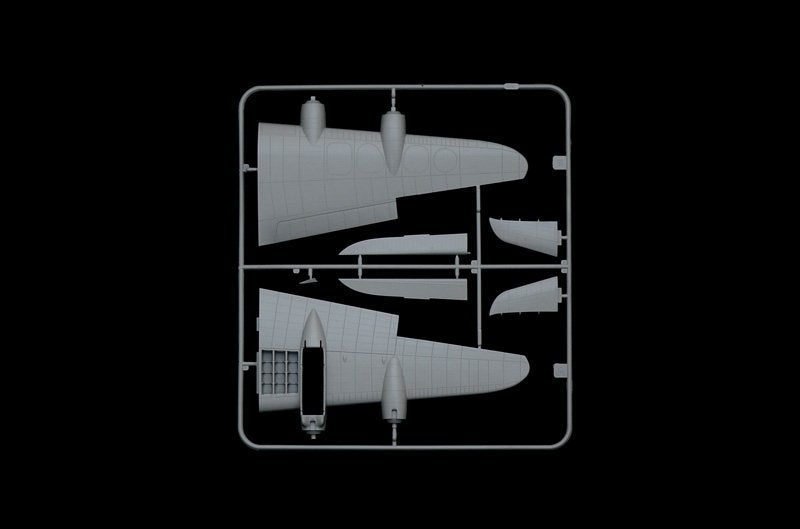 Italeri 1350 STIRLING Mk.IV 1/72 – image 7