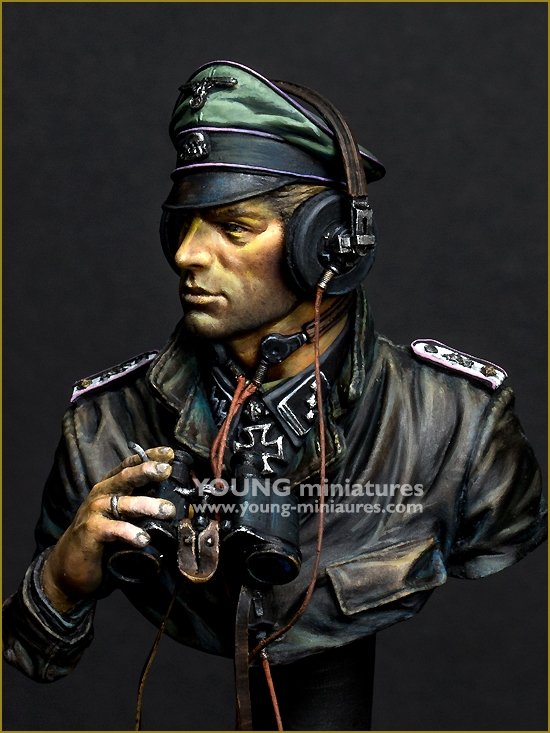 Young Miniatures YM1876 SS Panzer Commander Normandie 1944 1/10 – immagine 3