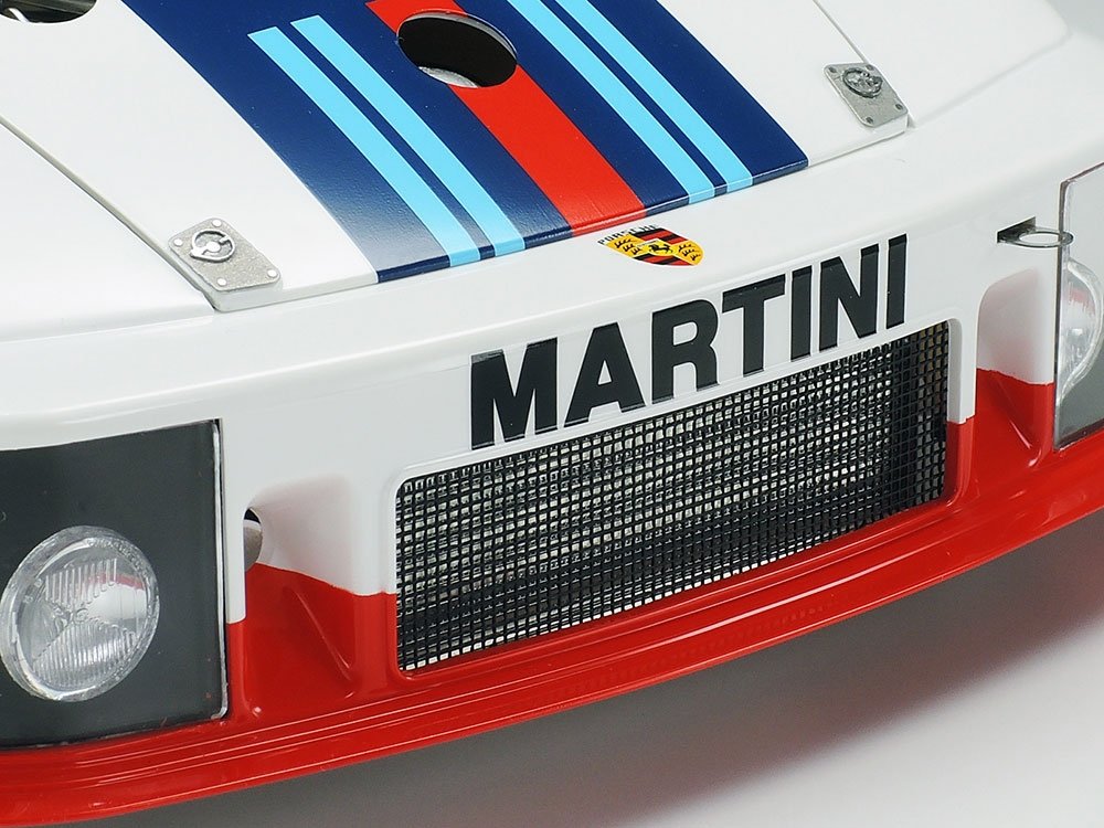 Tamiya 12057 Porsche 935 Martini 1/12 – image 7